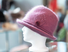 Load image into Gallery viewer, Winter knit Hat with brim 11 (Five colours)