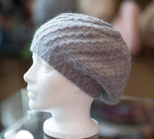 Load image into Gallery viewer, Winter Knit Beret hat 5 (Four colours)