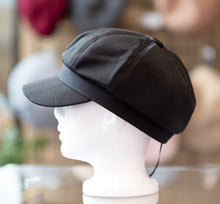 Load image into Gallery viewer, Fall / winter Hat 2 (four colours)