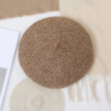 Load image into Gallery viewer, Wool beret hat 2 (Eleven colours)
