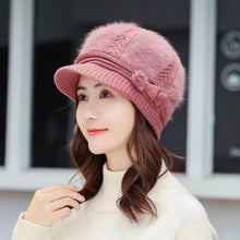Load image into Gallery viewer, Winter Hat with brim 9 (Seven colours)
