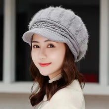 Load image into Gallery viewer, Winter Hat with brim 16 (Seven colours)