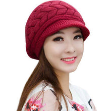 Load image into Gallery viewer, Winter Hat with brim 17 (Seven colours)