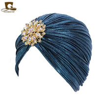 Load image into Gallery viewer, Plain shinny fashion turban with brooch (Five colors)