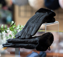 Load image into Gallery viewer, Winter warm touch screen leather women's gloves outdoor 2 (Five colours)