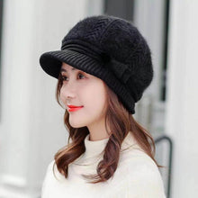 Load image into Gallery viewer, Winter Hat with brim 9 (Seven colours)