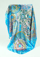 Load image into Gallery viewer, L-Satin square scarf with different pattern (five colours)