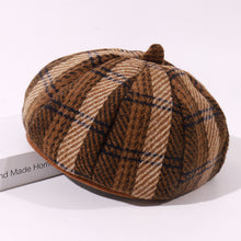 Load image into Gallery viewer, Wool check plaid Beret