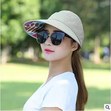 Load image into Gallery viewer, Summer sun plain Hat with brim 8 (Seven colours)