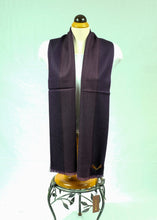 Load image into Gallery viewer, Narrow long wool unisex classic check plaid scarf (Five colours)
