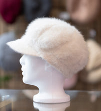 Load image into Gallery viewer, Winter Angora Hat with brim 13 （Eight colours)
