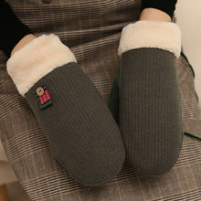 Load image into Gallery viewer, Winter warm mittens for women (eight colours)
