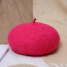 Load image into Gallery viewer, Wool beret hat 2 (Eleven colours)
