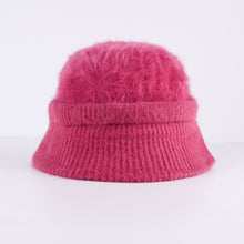 Load image into Gallery viewer, Winter Hat with brim 12
