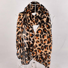 Load image into Gallery viewer, Animal print pattern cotton feeling long scarf （two colours）
