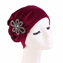 Load image into Gallery viewer, Velvet headwrap with shinning design (Six colors)
