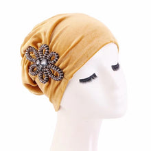 Load image into Gallery viewer, Velvet headwrap with shinning design (Six colors)
