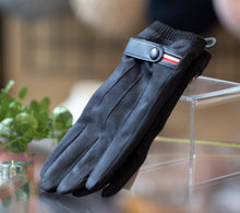 Load image into Gallery viewer, Winter warm touch screen leather unisex  gloves 2 (Four colours)
