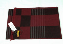 Load image into Gallery viewer, Narrow long wool unisex classic check plaid scarf (Five colours)
