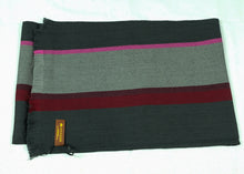 Load image into Gallery viewer, Narrow long wool unisex classic check plaid scarf (Five colours)
