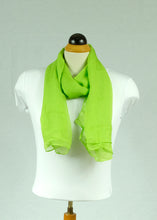 Load image into Gallery viewer, Plain silk feeling buttoned shawl (nine colours)
