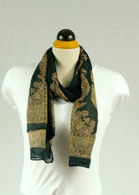 Load image into Gallery viewer, Silk feeling buttoned shawl  (Eleven colours)
