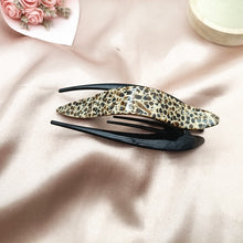 Load image into Gallery viewer, large swallow-tailed Hair clips with animal print 13cm (three-colours )
